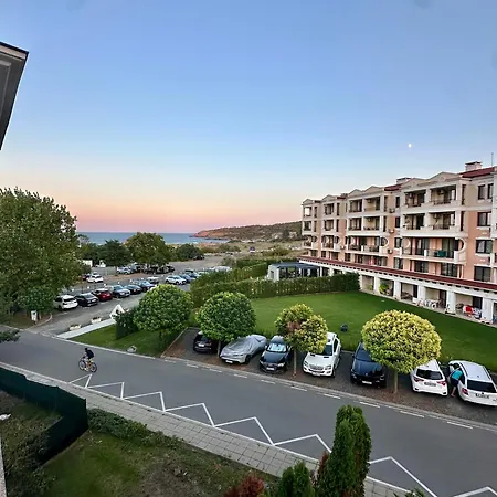 Green Life Seaview Elegance *